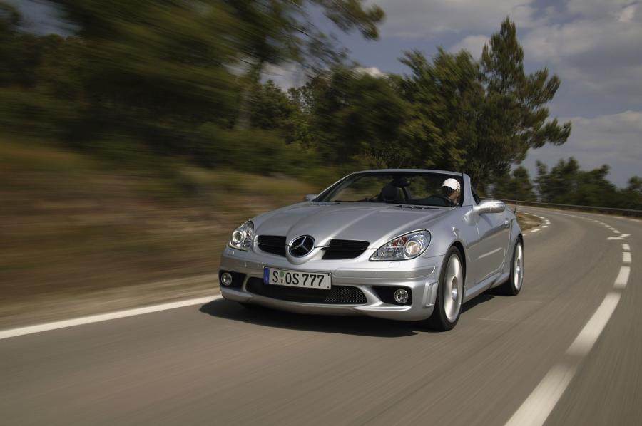  Mercedes-Benz SLK55 AMG 2005 года  (фото 26 из 96)
